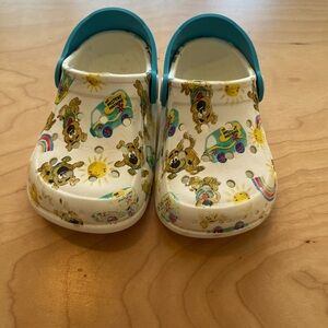 Vintage Kids Scooby Doo Croc-Style Shoes with Hannah Barbera Strap